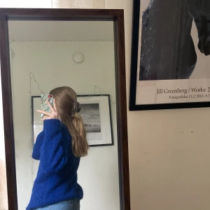 Blå stickad tröja🩵💙 - Jättefin blå stickad tröja från Zara.🩵Använd ett fåtal gånger men i mycket bra skick. Jätte mysig och skön tröja till hösten och vintern☺️
