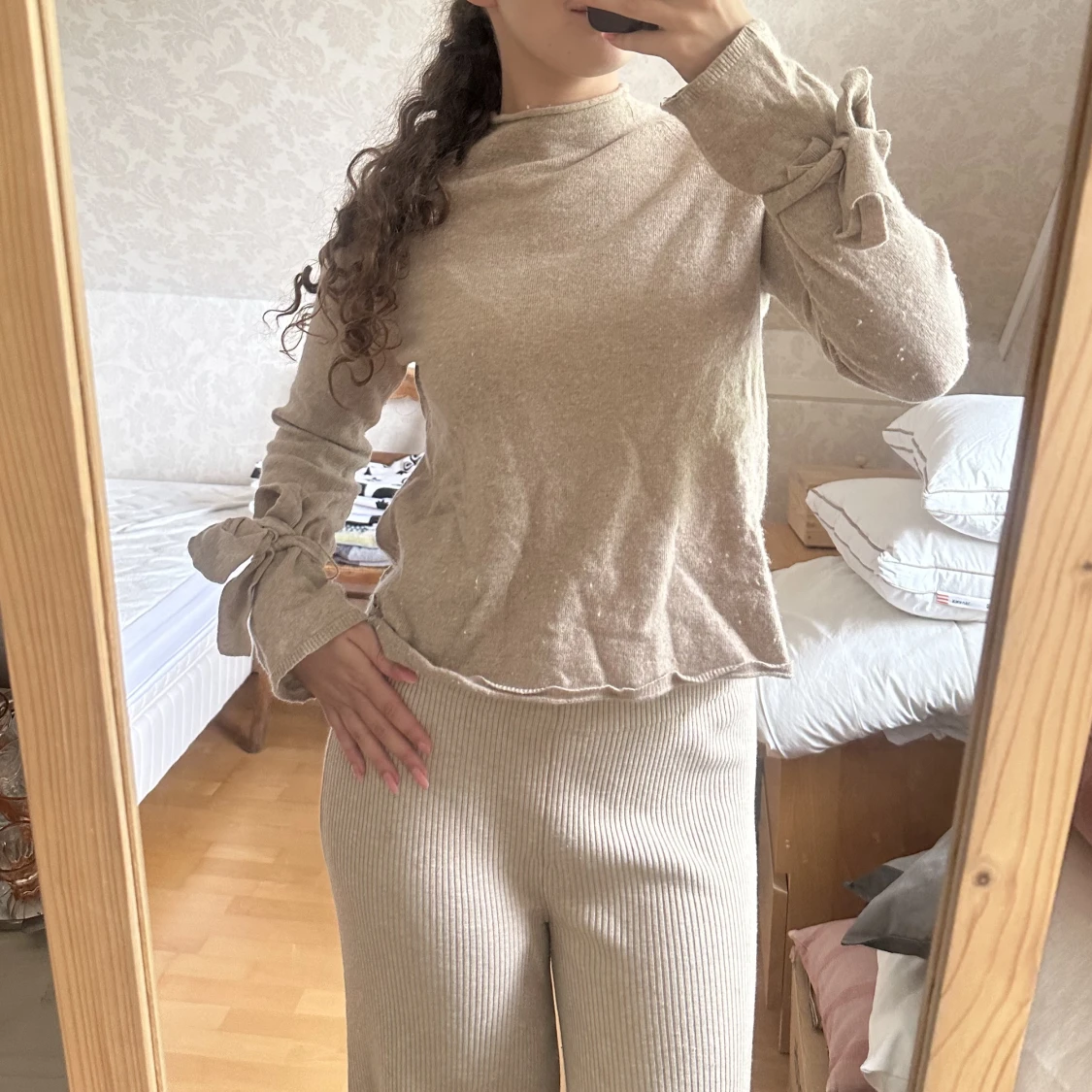 Stickad med knytarmar  - 90