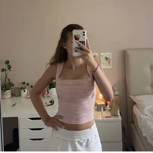 Gulligt linne - Jättefint linne från cider som aldrig har blivit använt. 💞