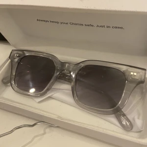 Chimi 04 grey  - Säljer mina 04 grey chimi då jag inte använder de längre.