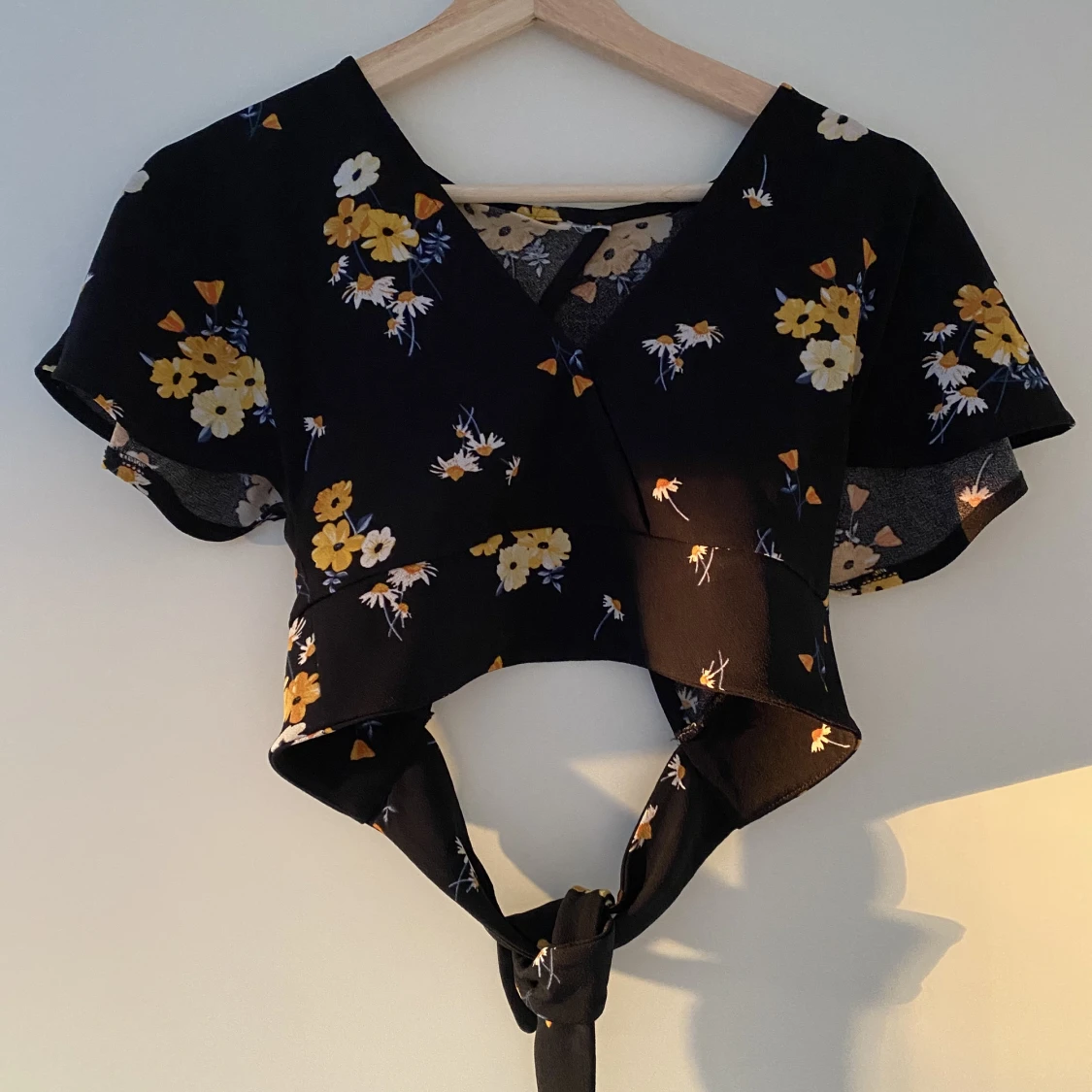 Blommig t-shirt. - 91