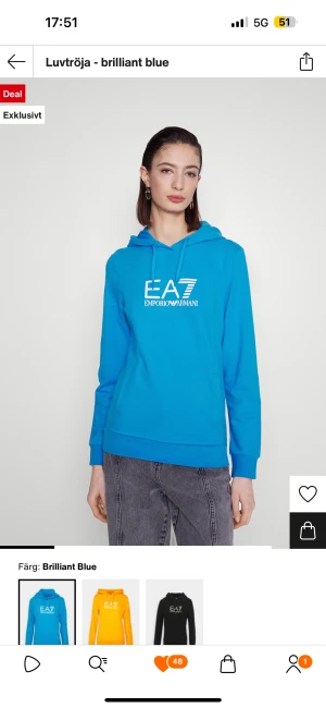 Armani byxor och hoddie  - Säljer en sett Armani hoddie samt ett par byxor. Hoddien är i storlek xl och byxorna är i storlek L använt en gång då den den inte passar mig 