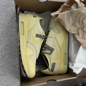 Travis scott air Max 1 - Helt oanvända, storlek 43 (us 9,5) original box