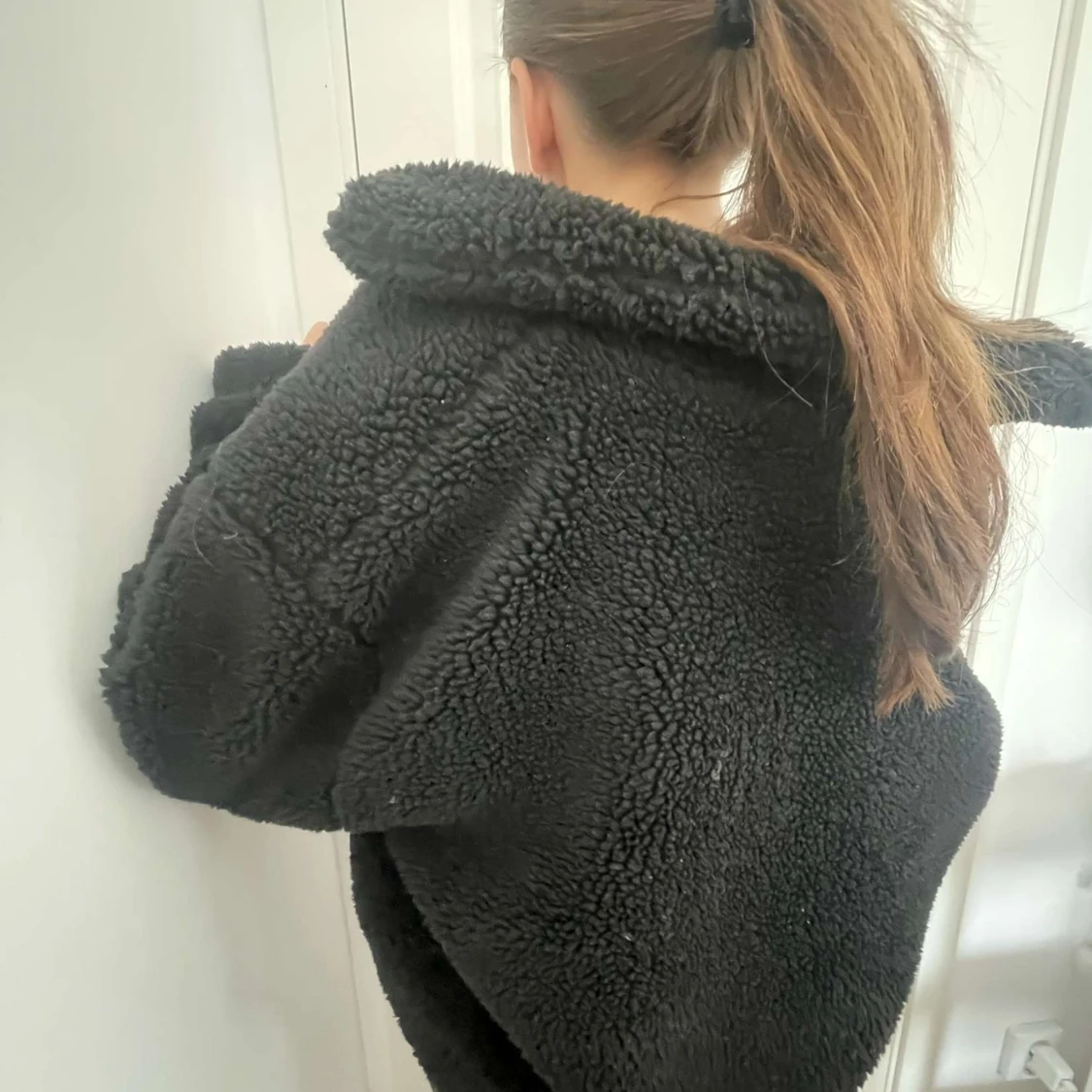 Svart Teddy jacka