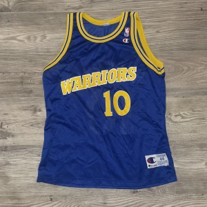 Vintage basketlinne - Vintage Tim Hardaway Golden state warriors linne. Har knappt används av mig och är i superfint skick!