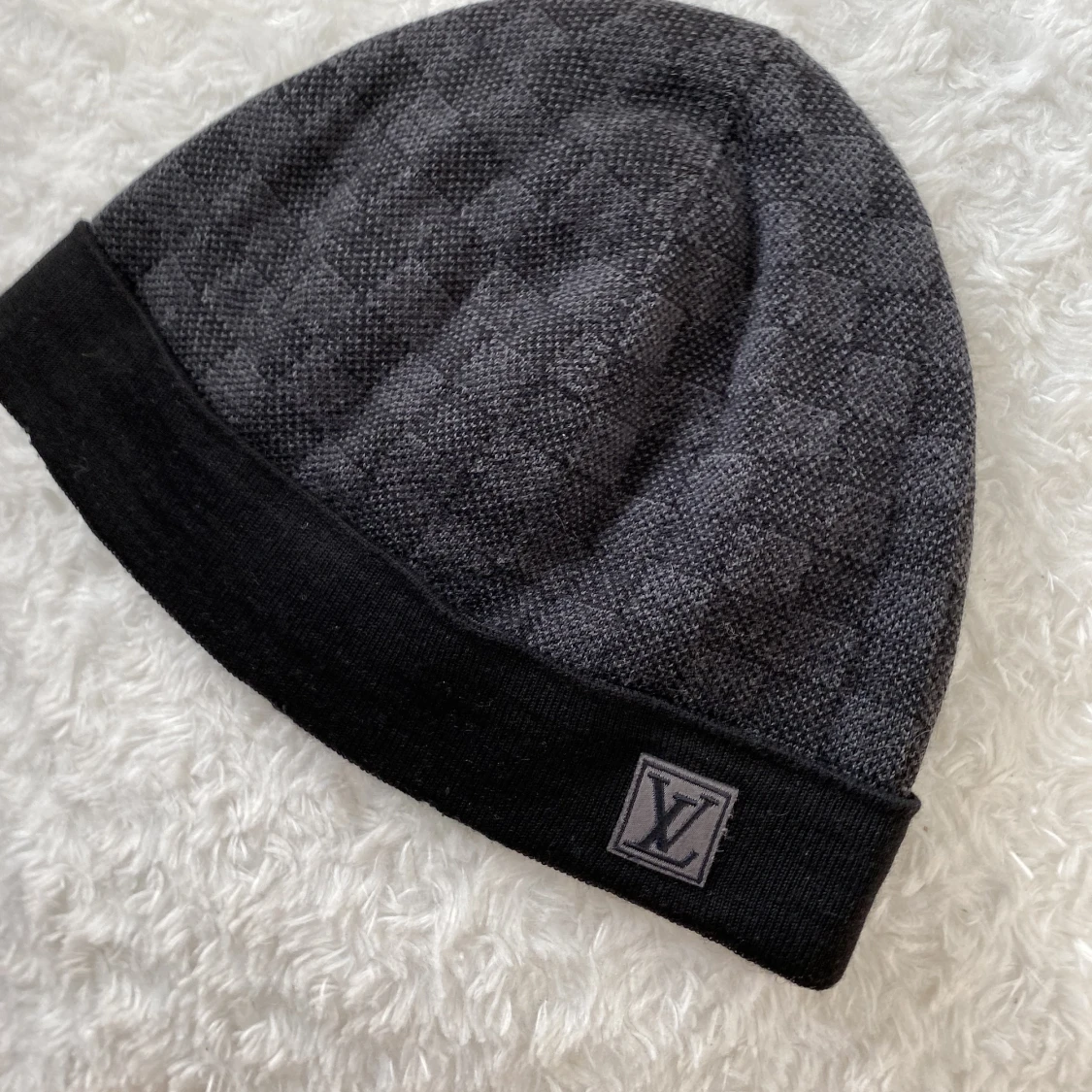 Louis Vuitton mössa - 90