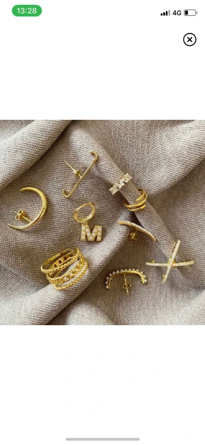 Oanvända smycken äkta guld - Helt oanvända, guldpläterade i 24k. Styckpris, men erbjuder paketpris! Jättebra kvalité, använder själv likadana dagligen. RING SÅLD