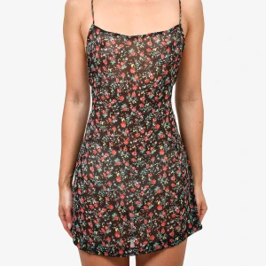 Sheer mesh klänning rat&boa - Fin lång figurnära klänning från rat&boa (ej kort som första bild). Storlek medium. Aningens genomskinlig. Straps som man knyter, både över axlar och bak i rygg. Luftigt material