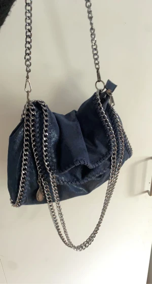 Stella McCartney  - Liknande Stella McCartney. Storlek mellan  