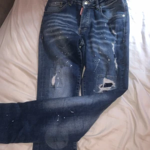 Dsquared2 byxor - Har haft dem ganska länge men knappt använt dem . 