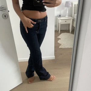 Zara jeans denim - Slutsålda zara jeans denim 