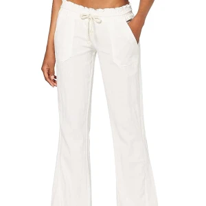 Linnebyxor  - Säljer dessa fina Roxy linnebyxor i strl xs 💕💕