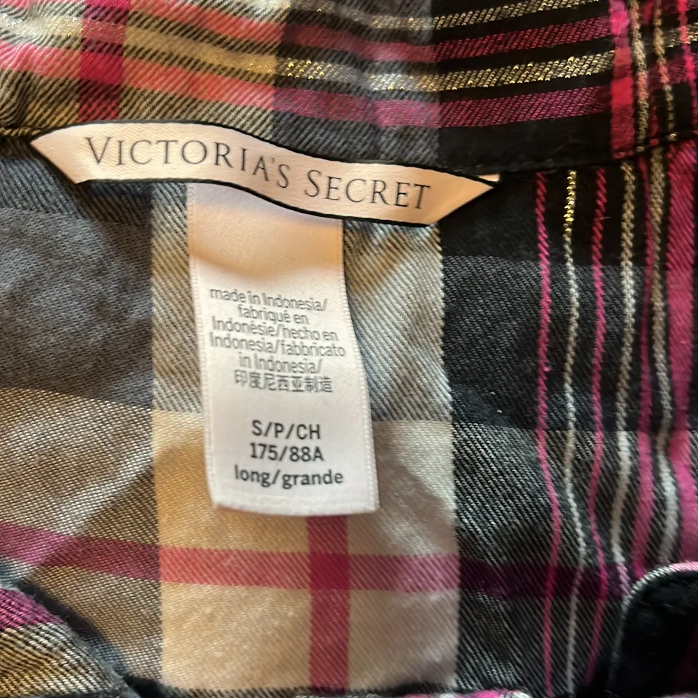 Sparsamt använd pyjamas från Victoria’s secret. . Övrigt.