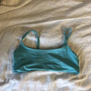 Bikiniöverdel  - Jättefin turkos bikiniöverdel💚🩵 Kom privat för mer info! Köpare står för frakt!