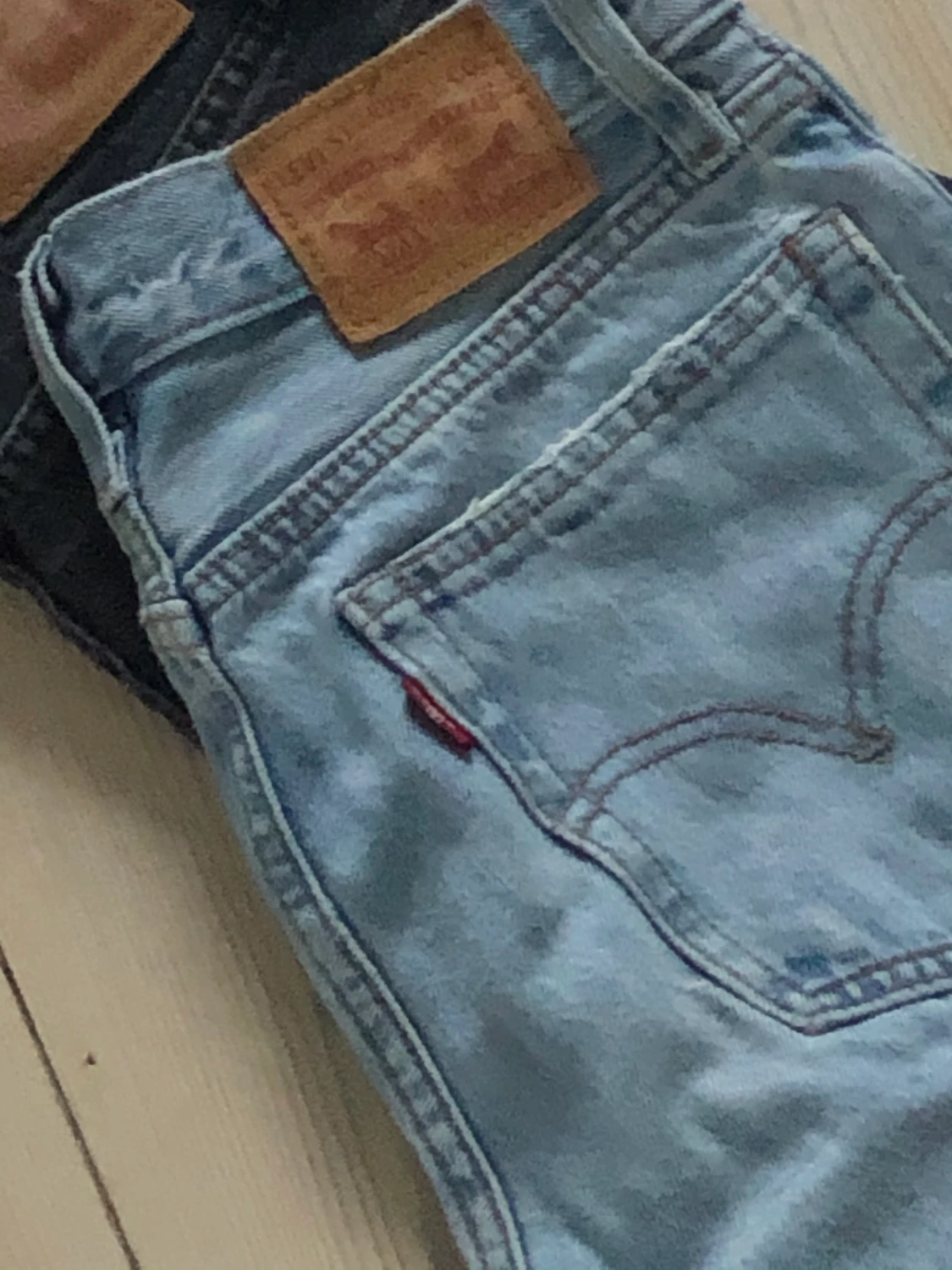 2 par Levis jeans  - 90