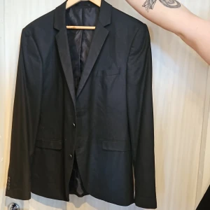 Svart kavaj - Slimfit