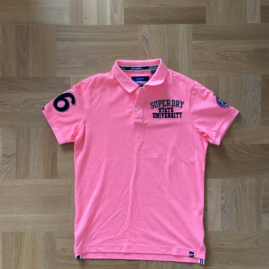 Piké från superdry store - 90