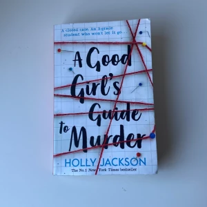 A Good Girl’s Guide To Murder - En engelsk bok som är riktigt bra, 10/10 med författaren Holly Jackson🤩