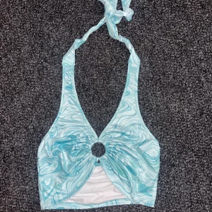 Fest topp - Linne från shein i storlek xs, endast använd ett fåtal gånger, i fint skick.