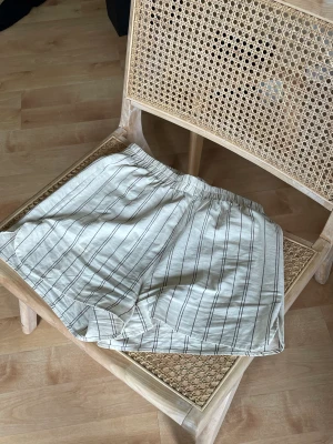 Linneshorts  - Shorts i linne, storlek 38🥰