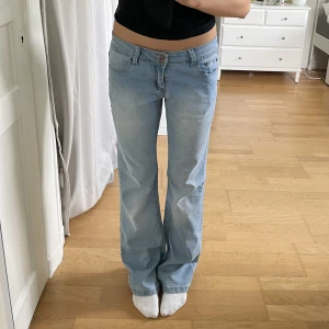 lågmidjade jeans - använd köp nu! midja:84+stretch innerben:81