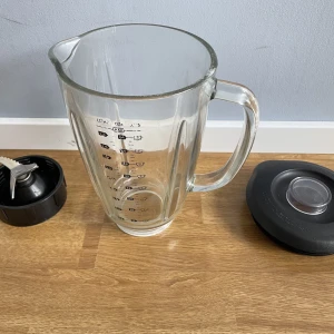 Wilfa kanna - Kanna säljes, gummiringarna saknas samt att kannan är kantstött upptill.