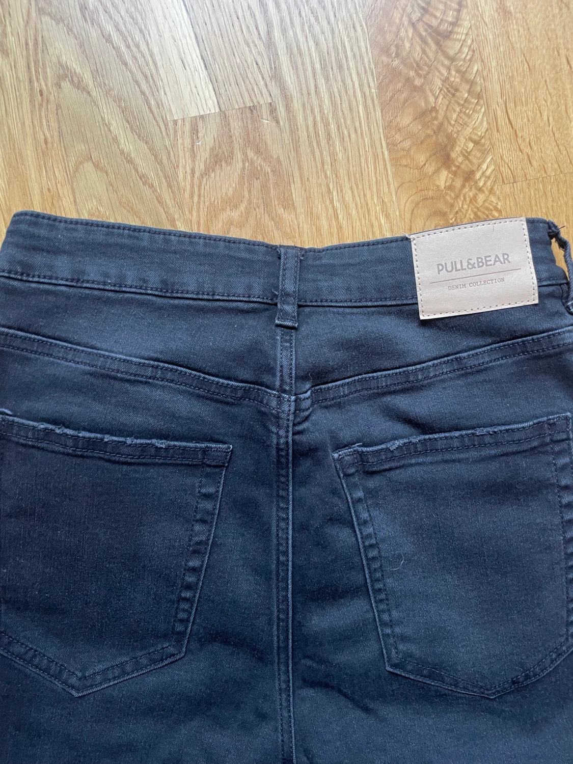 Pull and bear jeans - 90