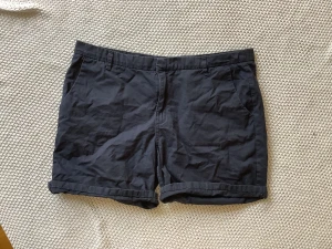 Shorts large  - Large 