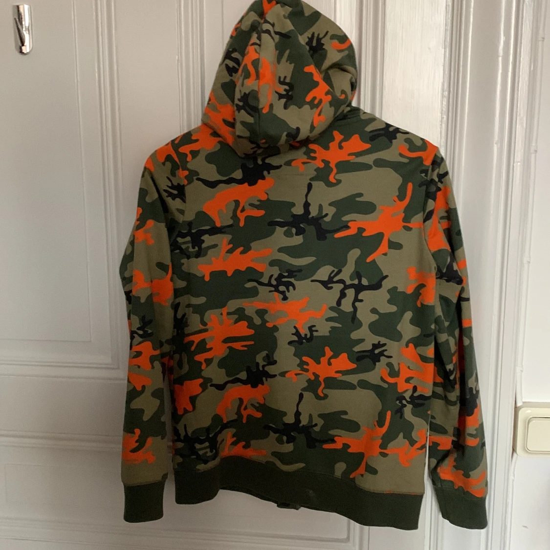 Hoodie cameomönster - 90