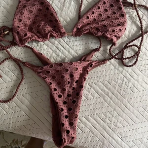rosa bikini helt oanvänd  - Köpt i marbella🩷🩷🩷