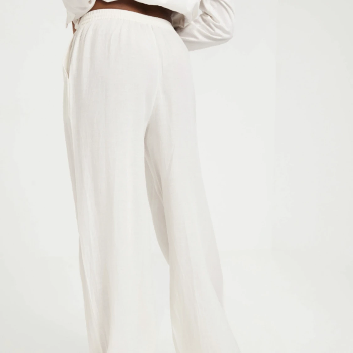 Linnebyxor från nelly - 90