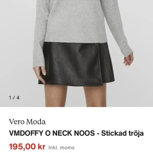 Vero Moda stickad tröja - Säljer min fina gråa stickade tröja från Vero Moda💓bra skick. Säljer för 200