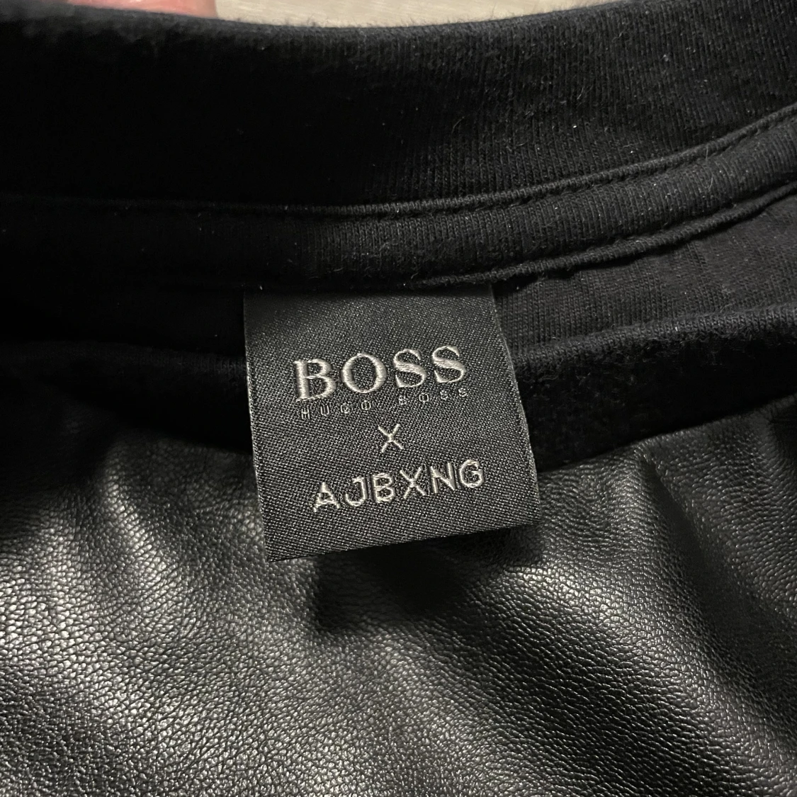Hugo Boss tröja  - 91
