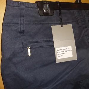 Nya Nikolaj by nikolaj ďėtoiles cargos - Helt nya herrbyxor, "stig berling" till under halva priset