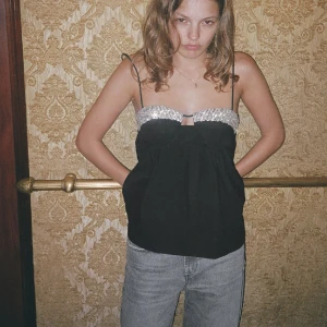 Topp - Snygg topp ifrån zara i nyskick 