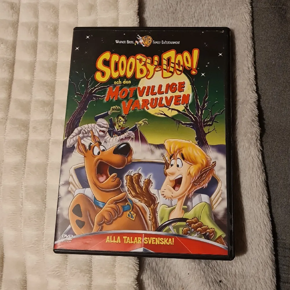 Scooby Doo dvd, Scooby doo och den motvilliga varulven. Svenskt talande. Övrigt.