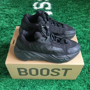 Yeezy 700 MNVN triple black - Size US 6 = EU 38 2/3. Brand new with tags. All original + receipt. Please send a message before buying.