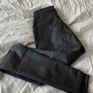 ”skinn” byxoe - lager 157. endast testade. 