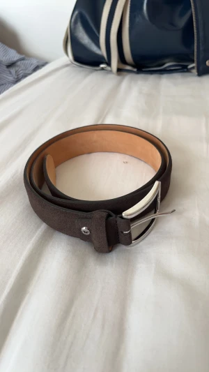 J,Lindesberg bälte  - .