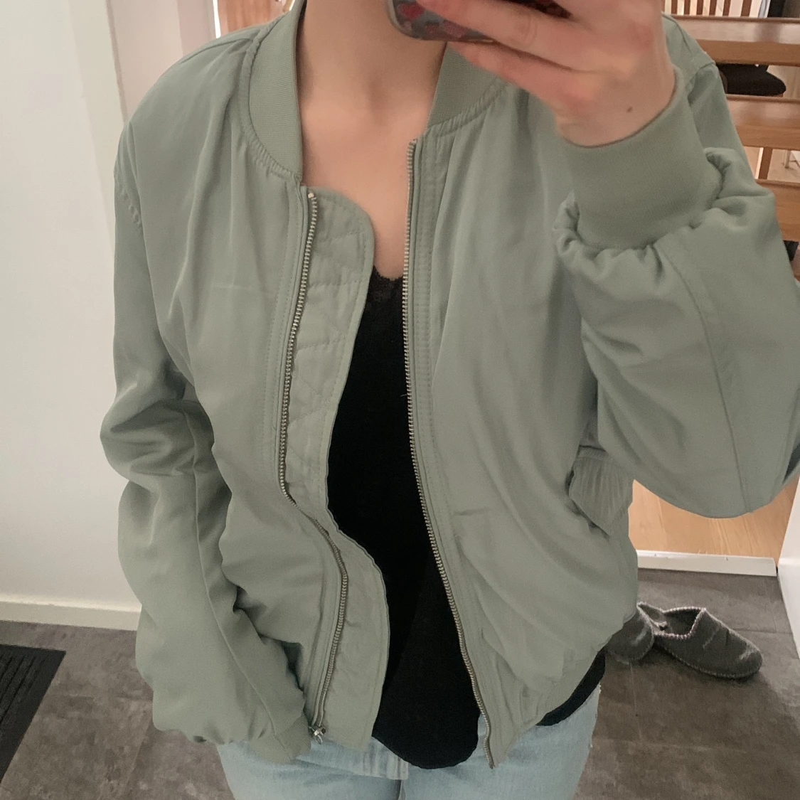 Ljusgrön bomberjacka! - 90