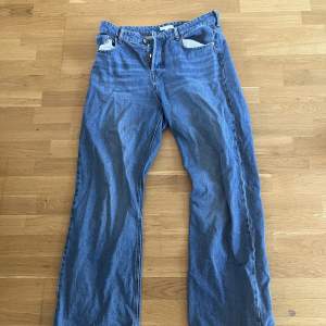 Fina jeans använda typ 10 ggr Max 