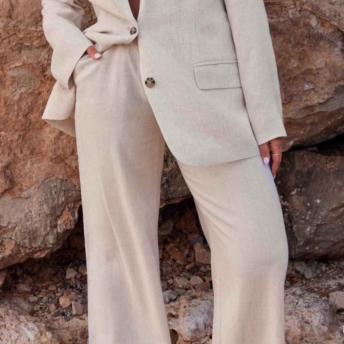 beiga linnebyxor  - 90