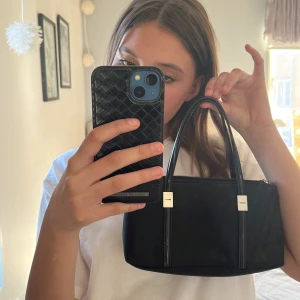 Väska💞 - Säljer även denna gulliga väska från dkny, använd fåtal gånger💞