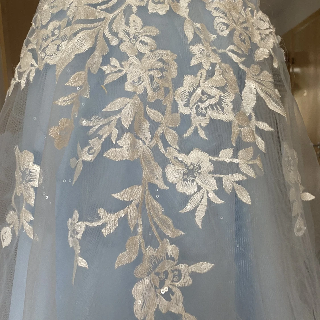 Ljusblå balklänning  - 91