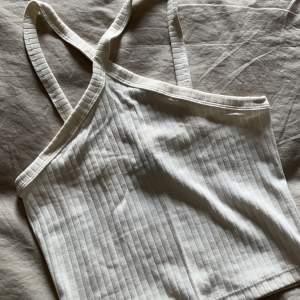 Säljer detta linne ifrån Gina Tricot i storlek xs💗