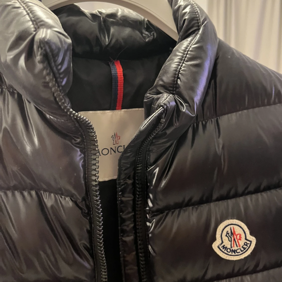 Moncler väst  - 91