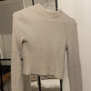 Zara topp  - Super skön och mysig topp från zara😍💕🙌