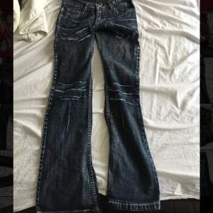 Värsting jeans okänt märke e för lång för dom (171) så knappt använda köp㊗️❣️❣️💝