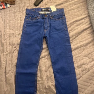 Byxor - Kan tänkas mötas upp i Linköping så man slipper betala frakt !! 