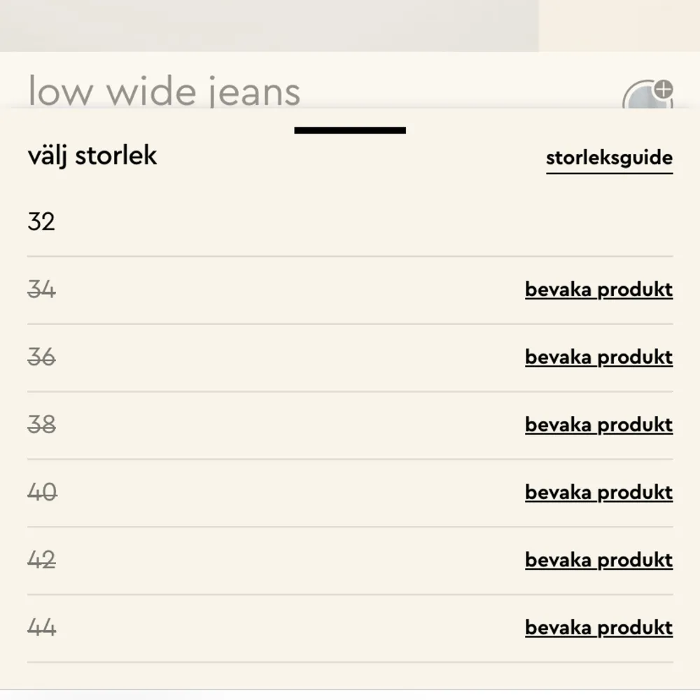 Säljer dessa low wide jeans från Ginatricot. Stolek 36 💗. Jeans & Byxor.
